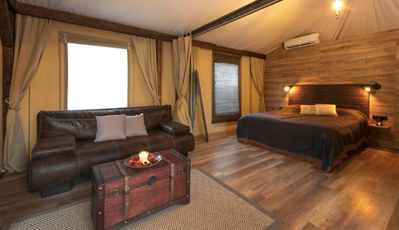Glamping Tents And Mobile Homes Trasorka Veli Lošinj Dış mekan fotoğraf