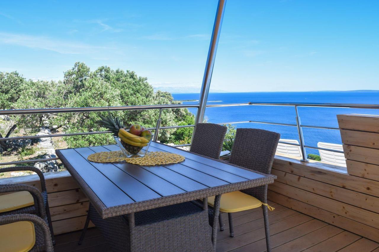 Glamping Tents And Mobile Homes Trasorka Veli Lošinj Dış mekan fotoğraf
