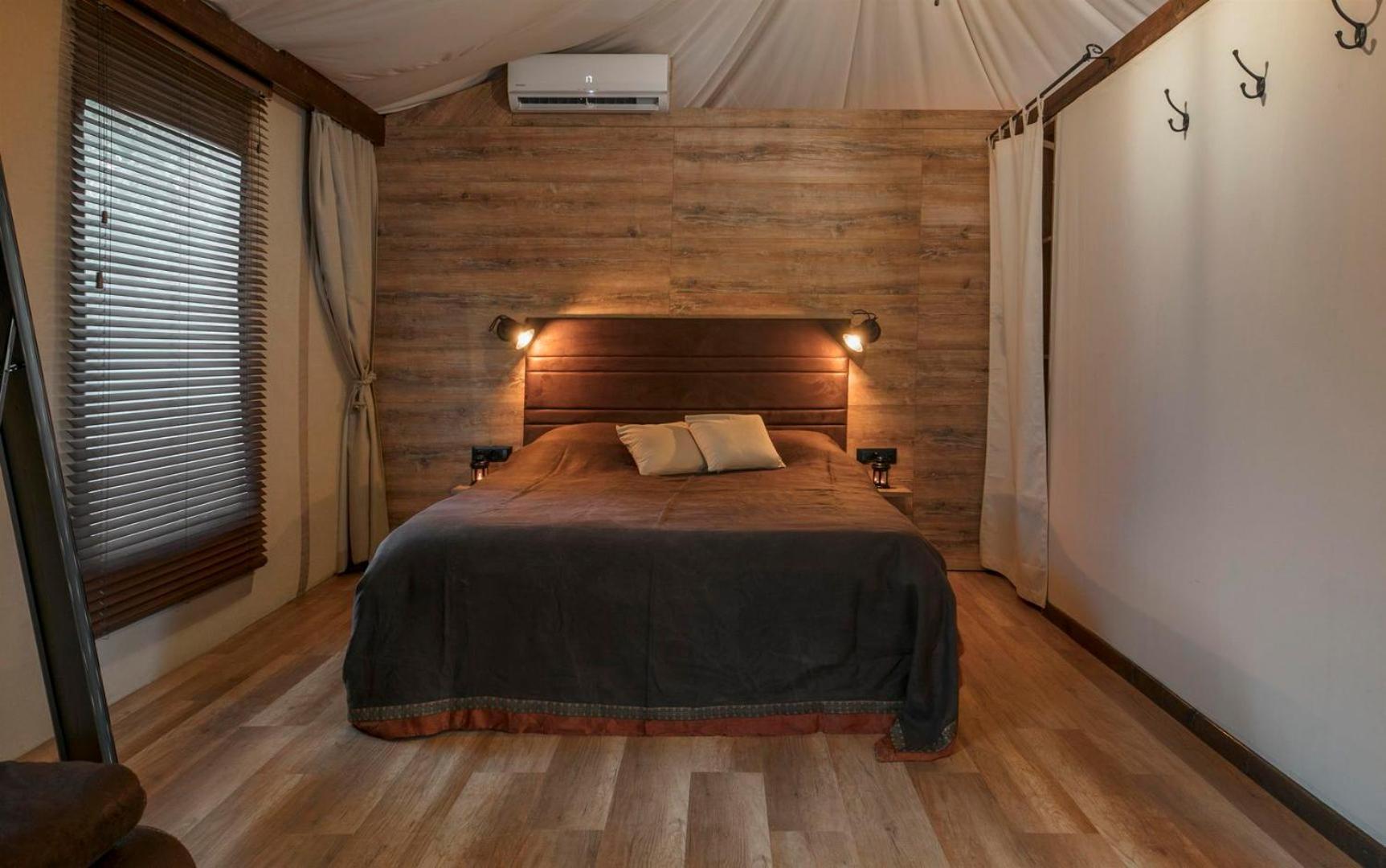 Glamping Tents And Mobile Homes Trasorka Veli Lošinj Oda fotoğraf